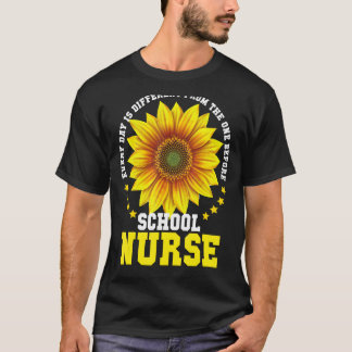 Camiseta La Enfermería Escolar Cada Día Es Diferente Del Dí