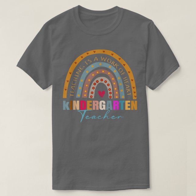 Camiseta la enseñanza de profesores de kindergarten es un t (Diseño del anverso)