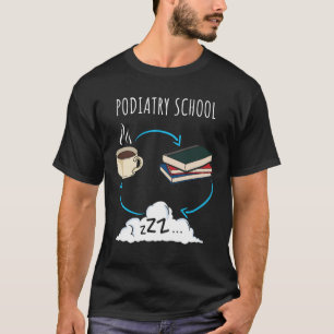Camiseta La escuela de podiatría es un regalo para los fut