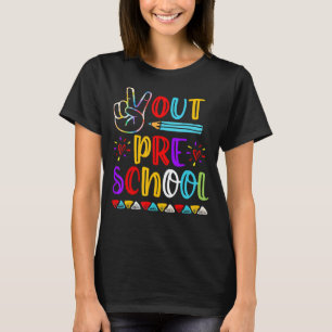 Camiseta La escuela preescolar de Peace Out El Día De La Es