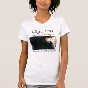 Camiseta La esperanza del lirio de mañana