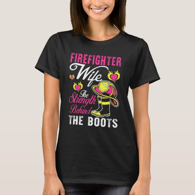 Camiseta La Esposa De La Bomba Detrás De La Mujer Del Hombr (Anverso)