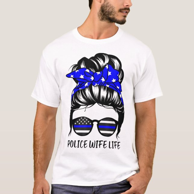 Camiseta La esposa de la policía vive mal, Bun Hair cómica  (Anverso)