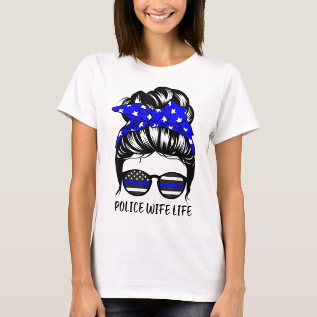 Camiseta La esposa de la policía vive mal, Bun Hair cómica  (Anverso)
