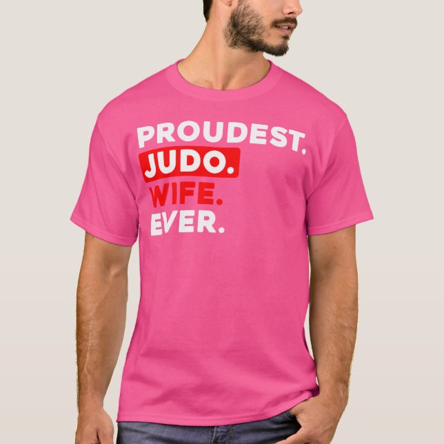 Camiseta La esposa más orgullosa de Judo (Anverso)