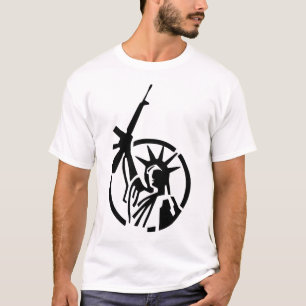 Camiseta ¡La estatua de la libertad que sostiene un AR-15