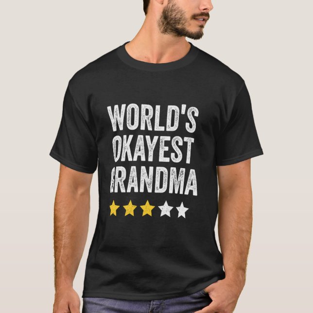 Camiseta La familia más divertida de la abuela más Okayest (Anverso)