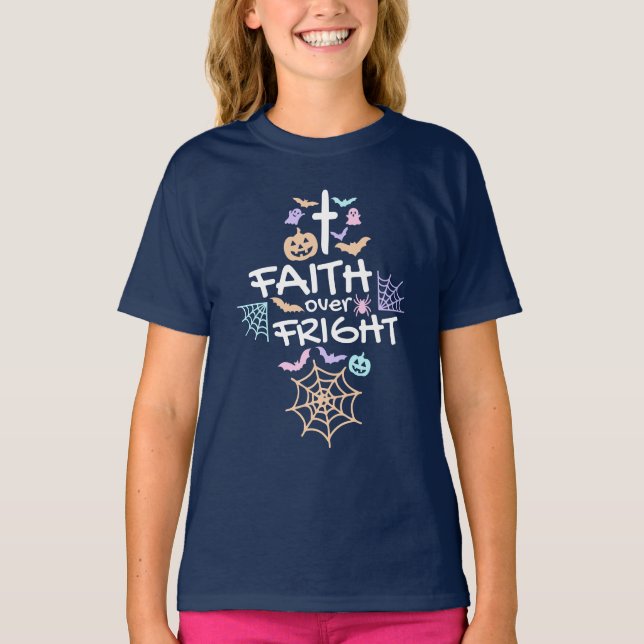 Camiseta La fe cristiana en Halloween por la furia (Anverso)