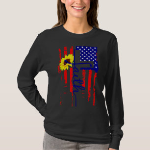 Camiseta La fe cruza la bandera estadounidense Cristo Jesús