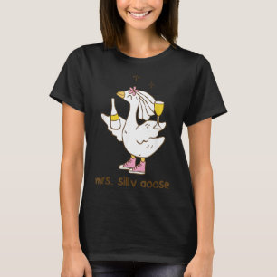 Camiseta La fiesta de despedida de soltera de la Sra. Silly