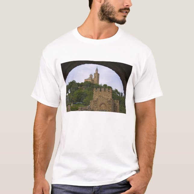 Camiseta La fortaleza medieval de Tsarevets (Anverso)
