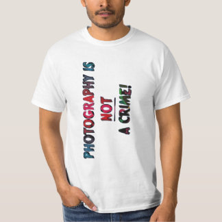 Camiseta La fotografía no es un crimen