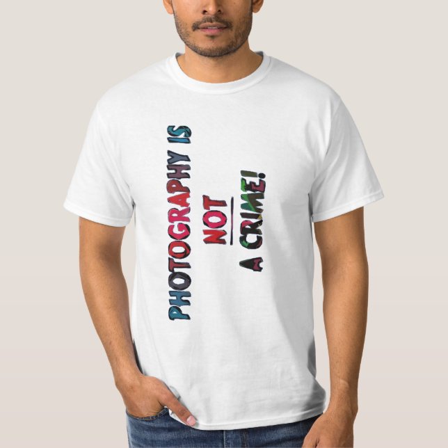 Camiseta La fotografía no es un crimen (Anverso)