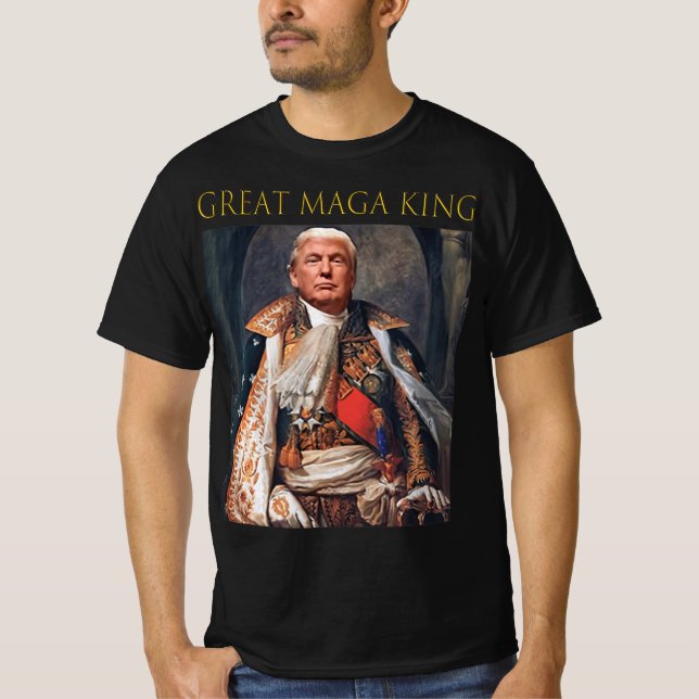 Camiseta La gran diversión del rey de Maga Trump Ultra Maga (Anverso)