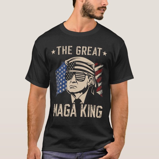 Camiseta La Gran Maga King Funny Trump Ultra Maga Y Pro (Anverso)