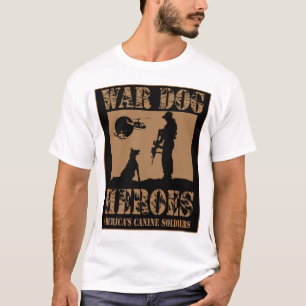 Camiseta La guerra persigue a los héroes caninos de Améri