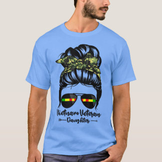 Camiseta La hija veterana de Vietnam se va Bun Hair gracios