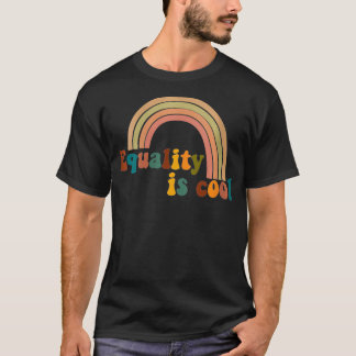 Camiseta La igualdad de la mujer es el arcoiris del Guay pa