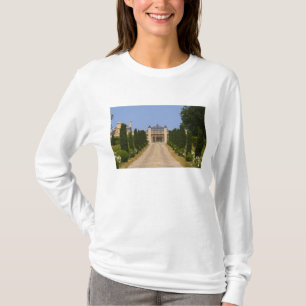 Camiseta La imponente entrada a Chateau Haut Sarpe, la