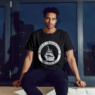 Camiseta La Inmigración Ilegal Comenzó En 1492, Día De Coló