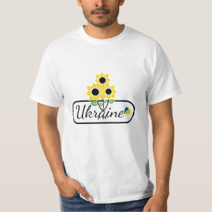 Camiseta La inscripción Ucrania con corazón y girasol