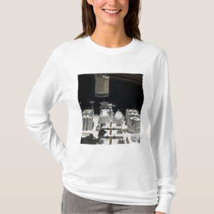 Camiseta La instalación expuesta módulo japonés del