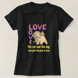 Camiseta La lección del gato y el perro en el amor