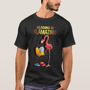 Camiseta La lectura de Guay es un flamante lector de libros