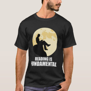 Camiseta La lectura de libros es un libro fundamental