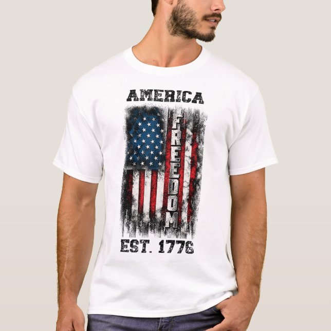 Camiseta La libertad de la bandera norteamericana en peligr (Anverso)