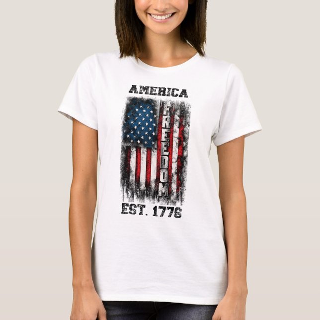 Camiseta La libertad de la bandera norteamericana en peligr (Anverso)