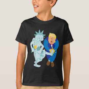 Camiseta La libertad desata manifestación contra Donald en