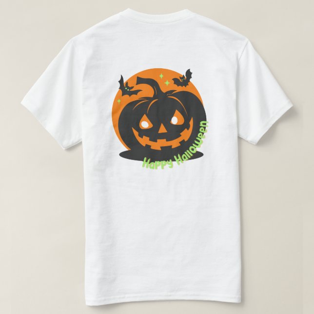 Camiseta La magia de Halloween y la oscuridad se unen (Reverso del diseño)
