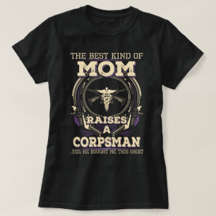 Camiseta La mamá del Corpsman orgulloso
