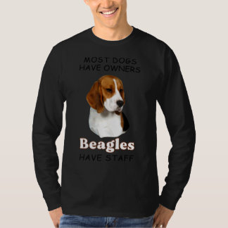 Camiseta La Mayoría De Los Perros Tienen Beagles Propietari