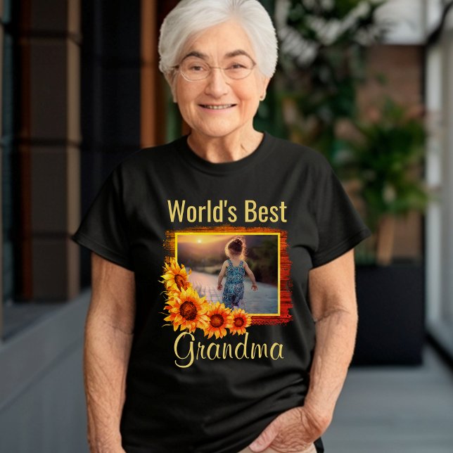 Camiseta La mejor foto-camiseta personalizada de la abuela  (Subido por el creador)