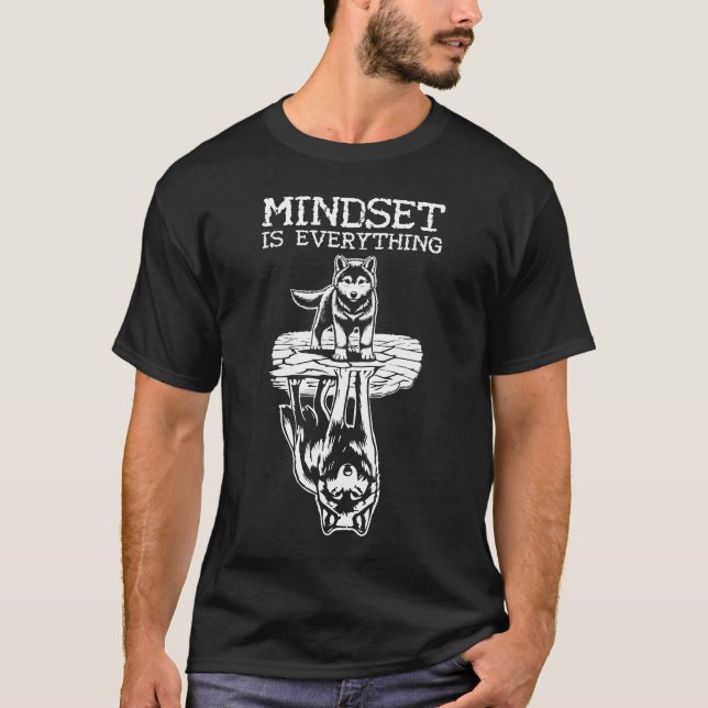 Camiseta La Mentalidad Lo Es Todo, Lobo - Gimnasio, Hustle, (Anverso)