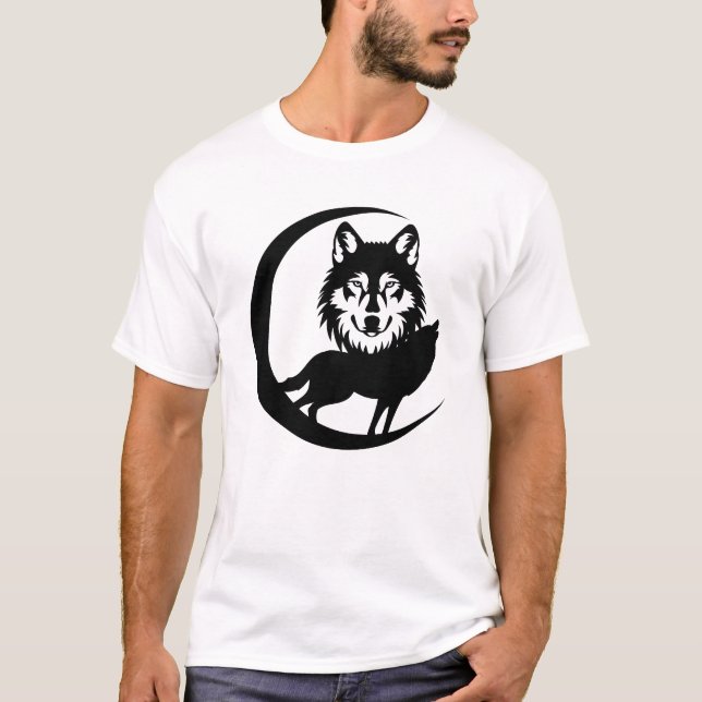 Camiseta La misteriosa silueta de lobo en la naturaleza con (Anverso)