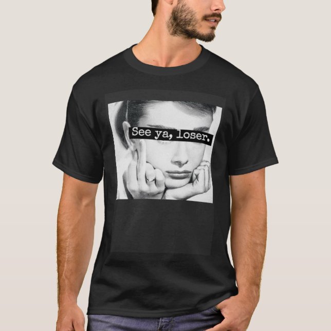 Camiseta La mujer de la imagen en blanco y negro muestra el (Anverso)