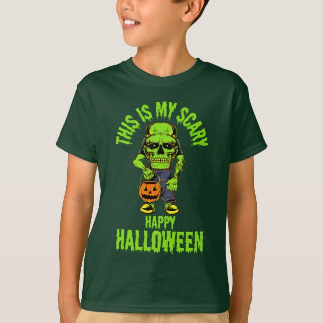 Camiseta La noche de Halloween está llena de encanto. (Anverso)