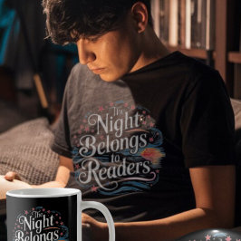 Camiseta La Noche pertenece a los lectores, libro oscuro de