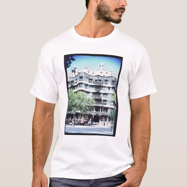 Camiseta La Pedrera o casas Mila, 1905-10 (Anverso)