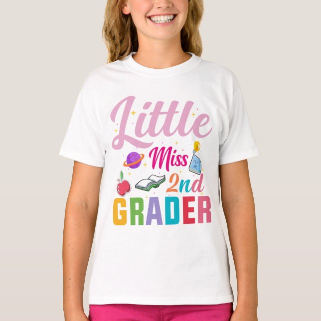 Camiseta la pequeña señorita de 2º grado chicas primer día  (Anverso)