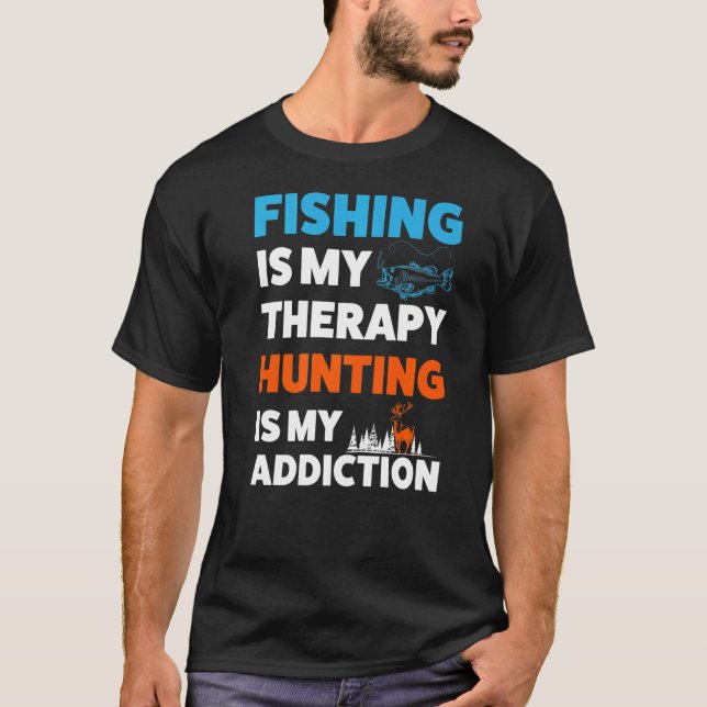 Camiseta La Pesca Es Mi Terapia Cazando Peces (Anverso)