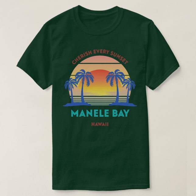 Camiseta La Playa De Retro Manele Bay Es Agradable Cada Pue (Diseño del anverso)
