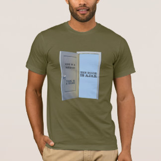 Camiseta La puerta está entreabierta