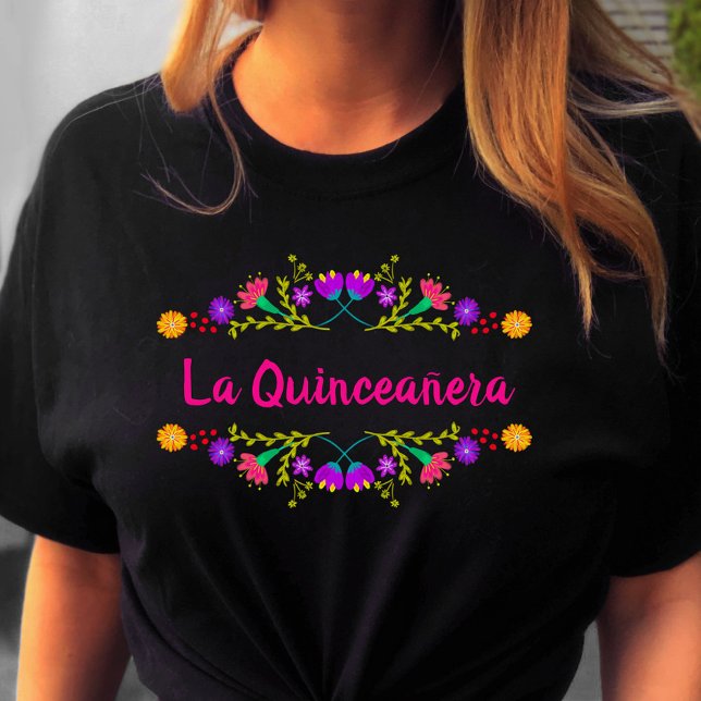 Camiseta La Quinceanera Fiesta Mexicana Cumpleaños Negro (Quinceanera tee from my Mexican Fiesta Floral collection)