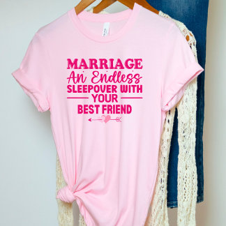 Camiseta La relación matrimonial duerme sobre el mejor amig