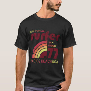 Camiseta La resaca retra ennegrece la playa California