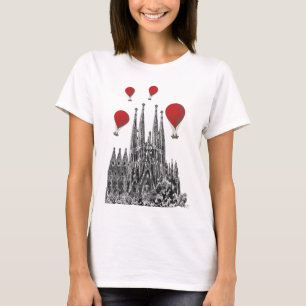 Camiseta La Sagrada Familia y los globos rojos 2